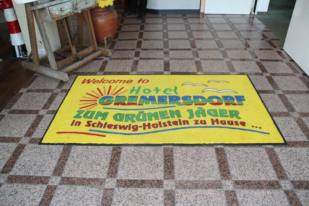Hotel Gremersdorf - Zum Gruenen Jaeger Экстерьер фото