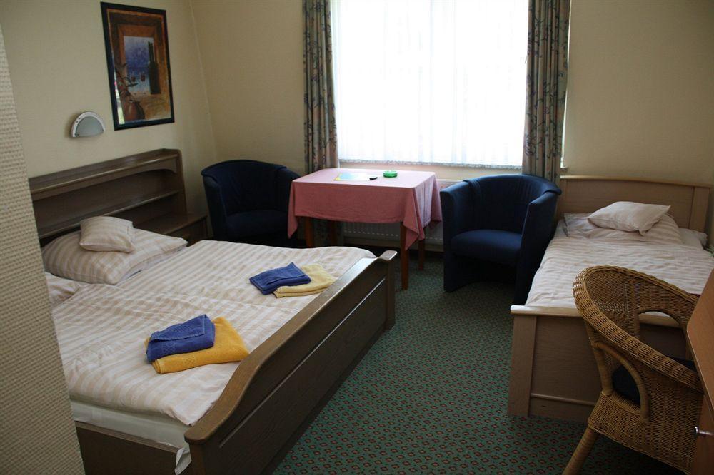 Hotel Gremersdorf - Zum Gruenen Jaeger Экстерьер фото