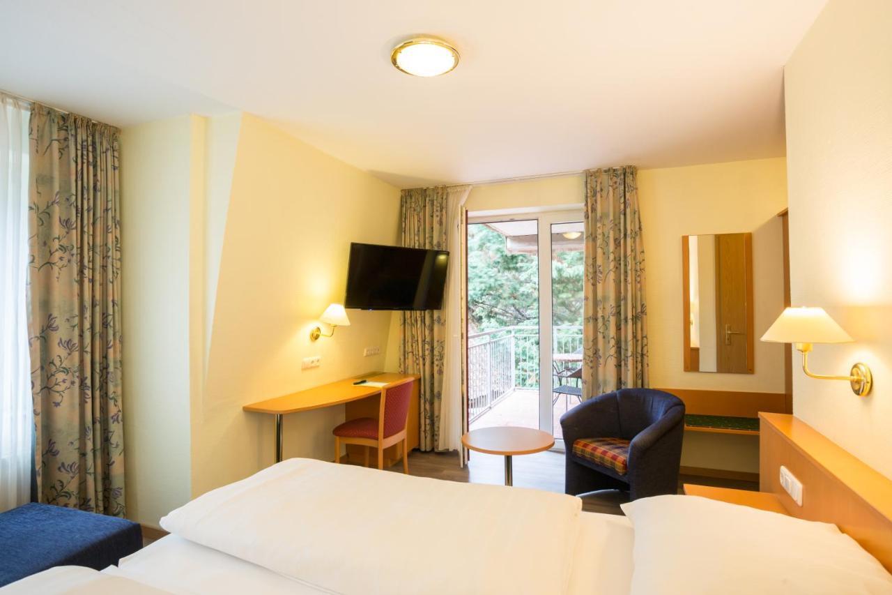 Hotel Gremersdorf - Zum Gruenen Jaeger Экстерьер фото